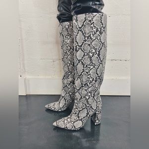 Jeffrey Campbell White Snake Siren 3KH Boot